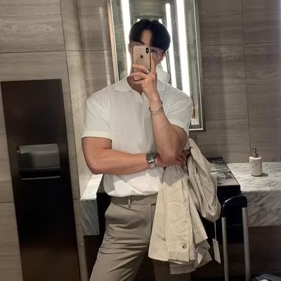 Camiseta POLO de manga corta de color sólido para hombre, estilo nuevo de verano, versión coreana, corte ajustado, versátil, informal, con cuello de solapa, moderna