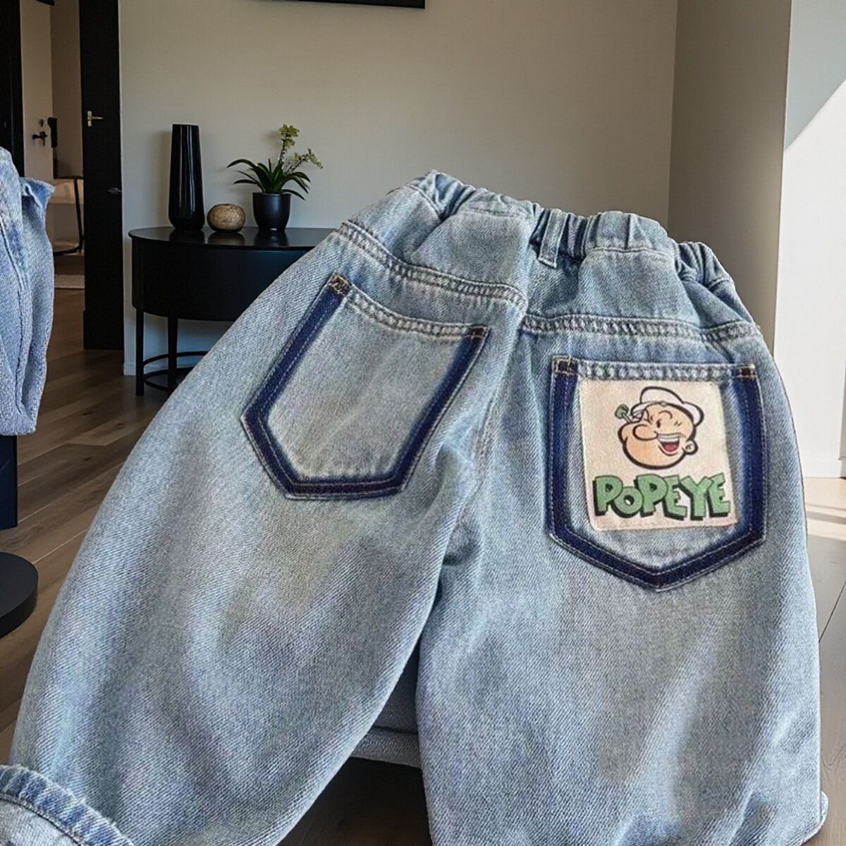 Versión coreana de los nuevos pantalones vaqueros guapos para niños, pantalones de moda de primavera para niños, pantalones de pierna recta casuales sueltos para bebés, ropa para niños