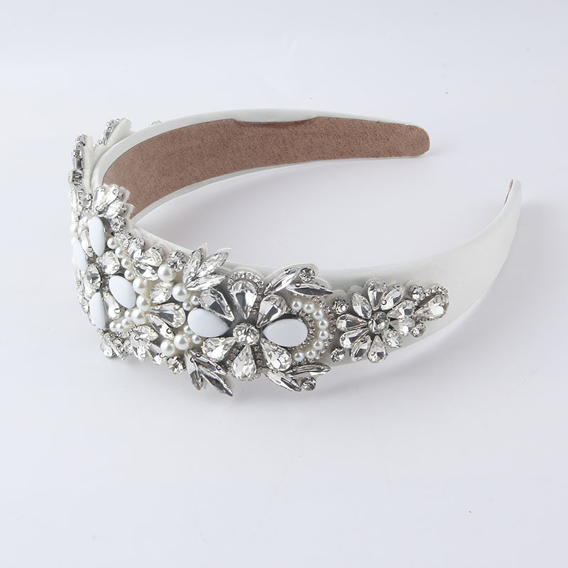 New Retro Crystal Flower Baroque Pearl Wide-brimmed Headband display picture 5
