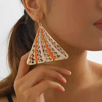 Europe and the United States Cross-border Love Geometric Hollow Personality Temperament Light Luxury High-end Cold Style Women Earrings - ShopShipShake