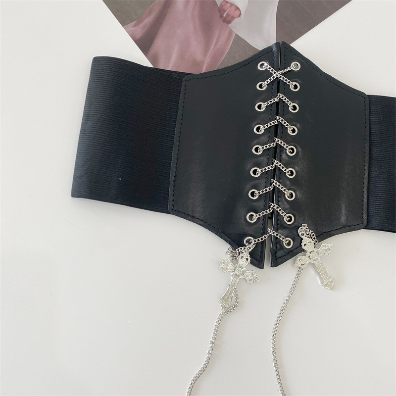 Waist belt, fashionable accessory, shirt