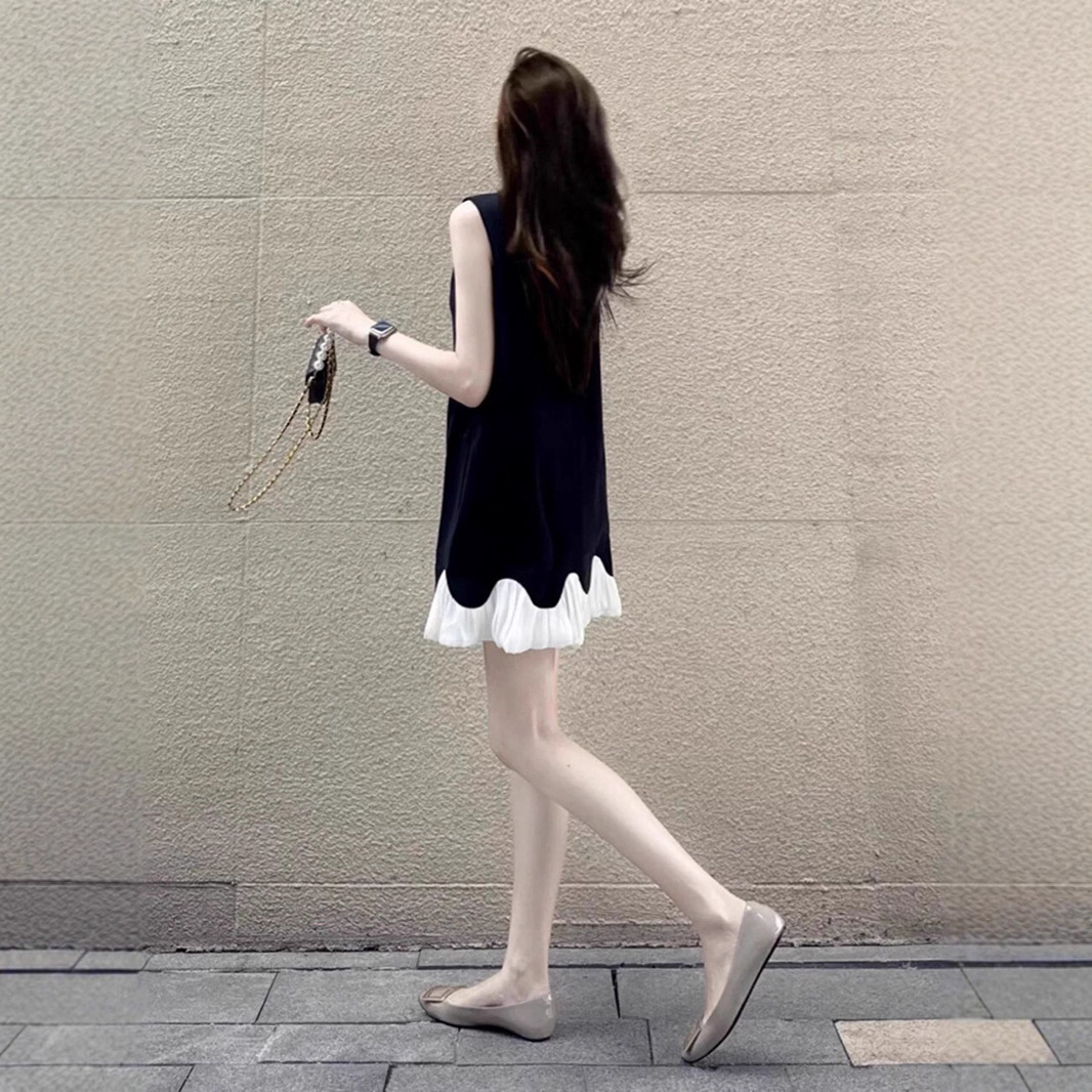 赫本风显瘦裙子女夏季法式气质感巨好看小香风黑白撞色连衣裙