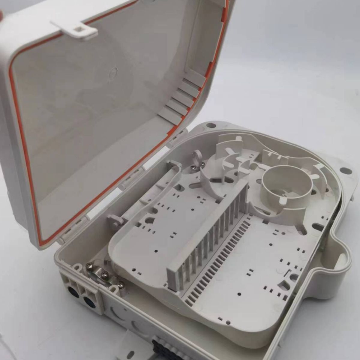 1分16插卡式光分箱16芯光分路箱光纤光缆24芯分纤箱分光 楼道箱