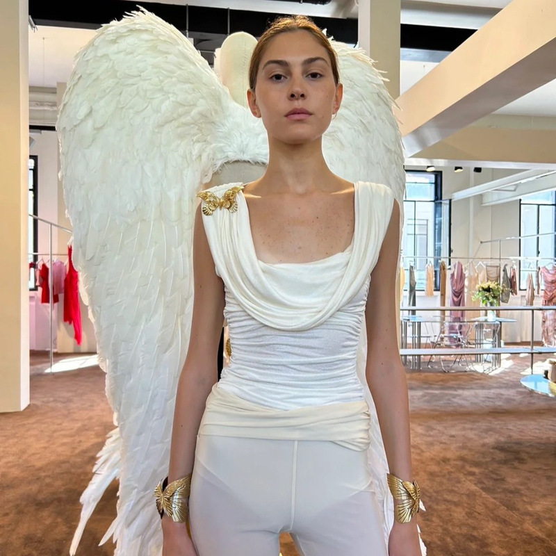 High Version Blumar *** Golden Butterfly Decorative Dipped Collar Shoulder Pleated Vest Women's Spice Girls Tight Waist Vest