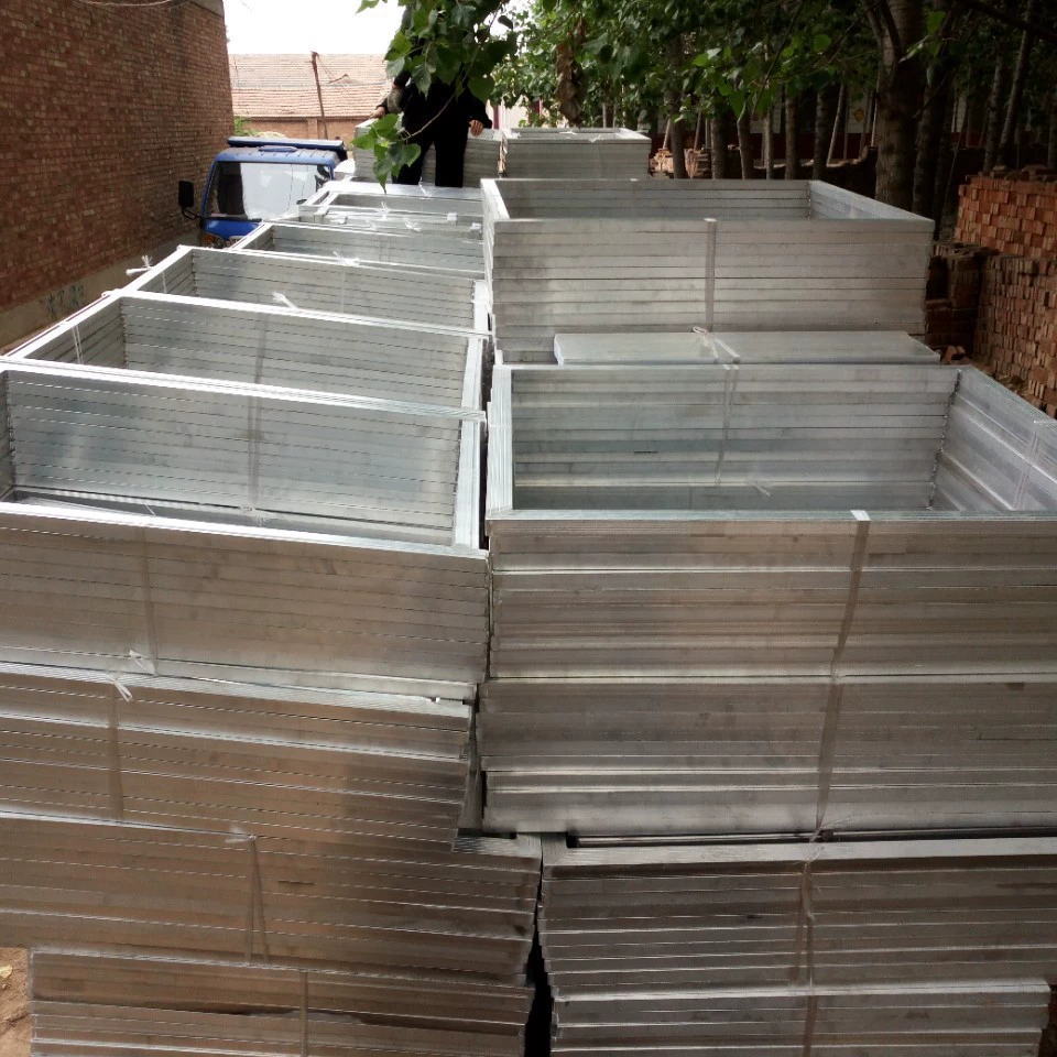 Специализация на производстве крупных сетчатых каркасов 45*100X, 40*70X, 40*30 и т.д., подходящих для изготовления больших сетей.