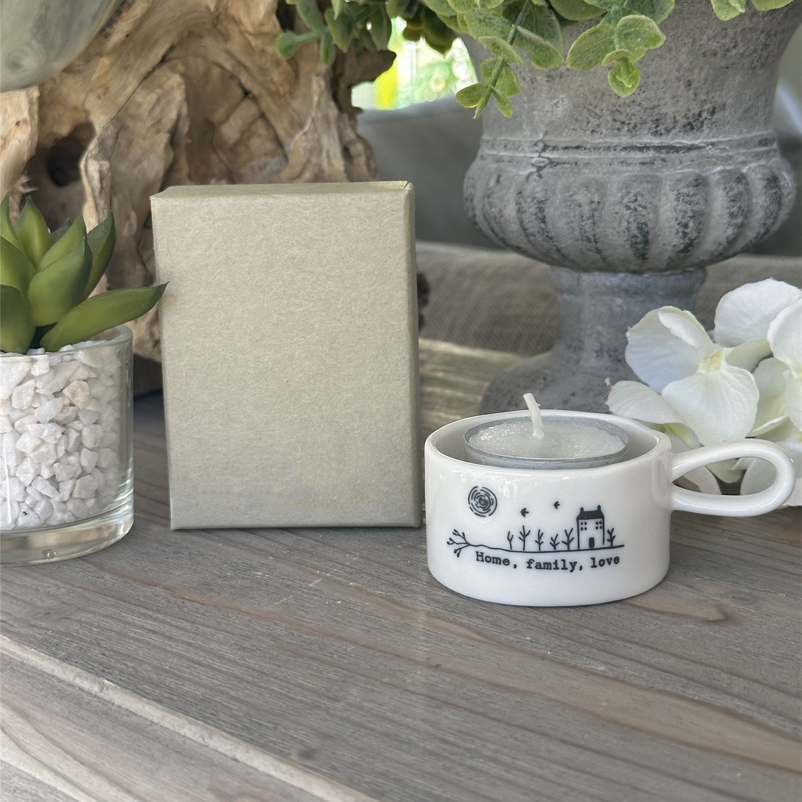 Nuevo candelabro de té de mano Handled Tea Light Holder