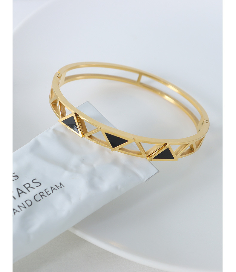 18k Gold-plated Titanium Steel Hand Jewelry Wholesale Triangle Acrylic Hollow Bracelet display picture 6