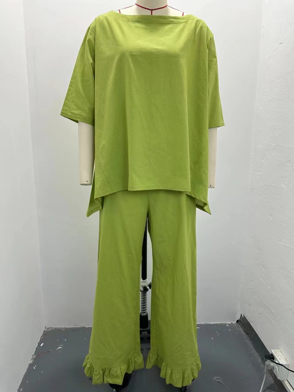 Tweedelige set voor dames van katoen en linnen herfst winter_voghion.com