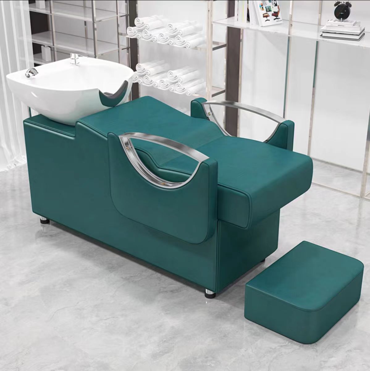 Cama de lavado de cabello para peluquería con reposapiés, lavabo de cerámica, cama de lavado de cabello semireclinable para peluquerías, cama de masaje y peluquería.