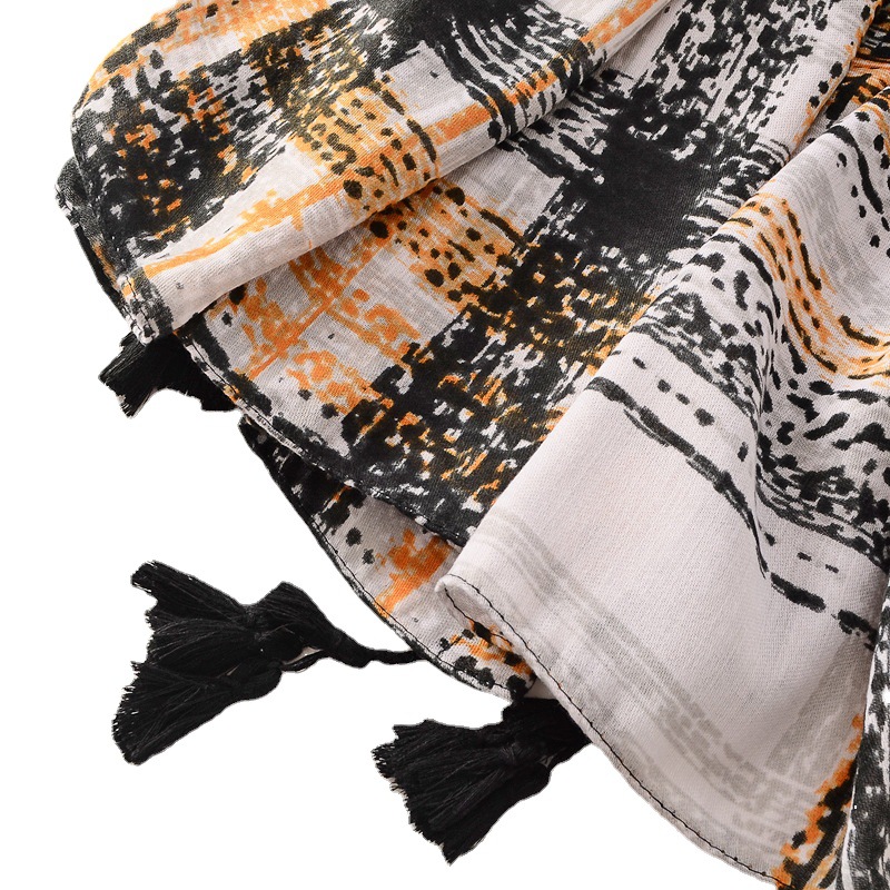 Viento popular pintado a mano línea negra impresión suave algodón Lino sensación bufanda protector solar Toalla de playa hembra aire acondicionado habitación chal