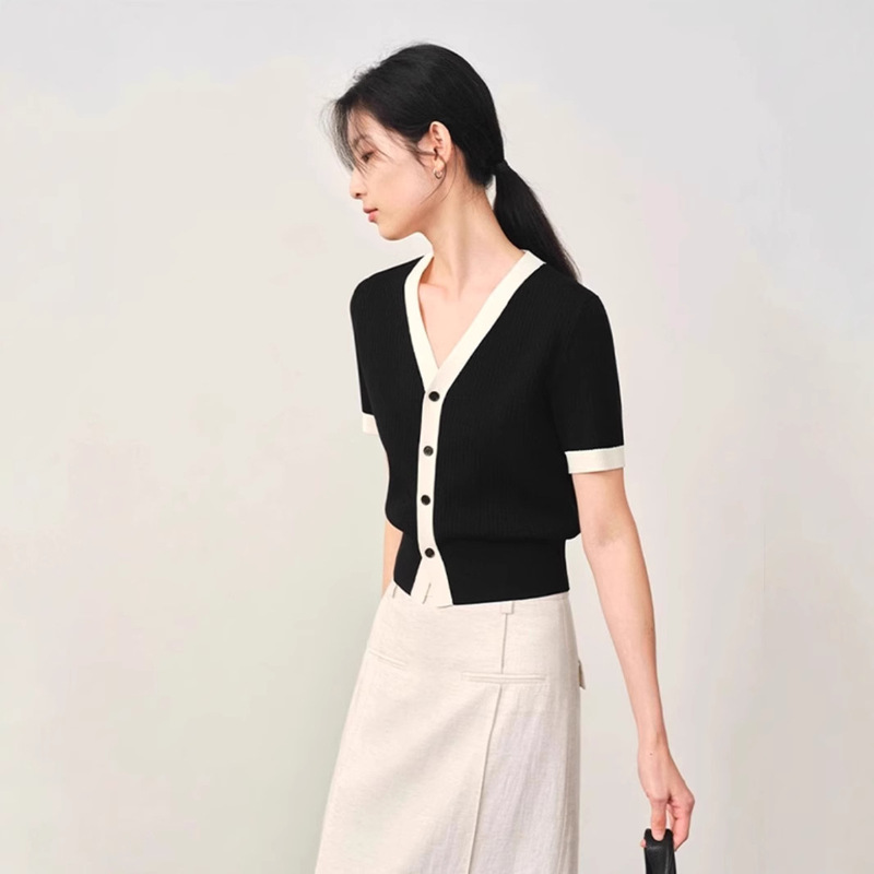 French Contrast Color V-neck Chanel Style Short Knitted Cardigan Women's Summer Slim-fit Slimming Shoulder Short-sleeve T-shirt Top Thin
