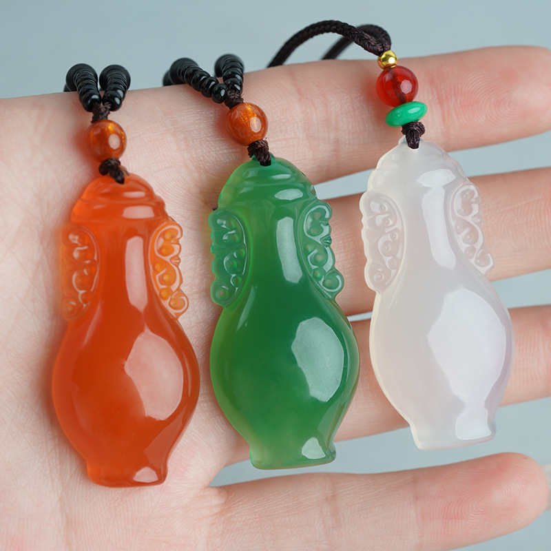 智贝主图_0天然冰种玛瑙葫芦吊坠高冰透玉髓葫芦男女款项链毛