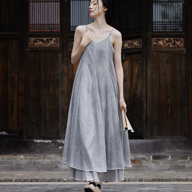 2026 Summer Dark Style: Remembrance Remains - Leaf Patchwork Flared Hem Slip Dress for Travel Photography with Spray-Dyed Design