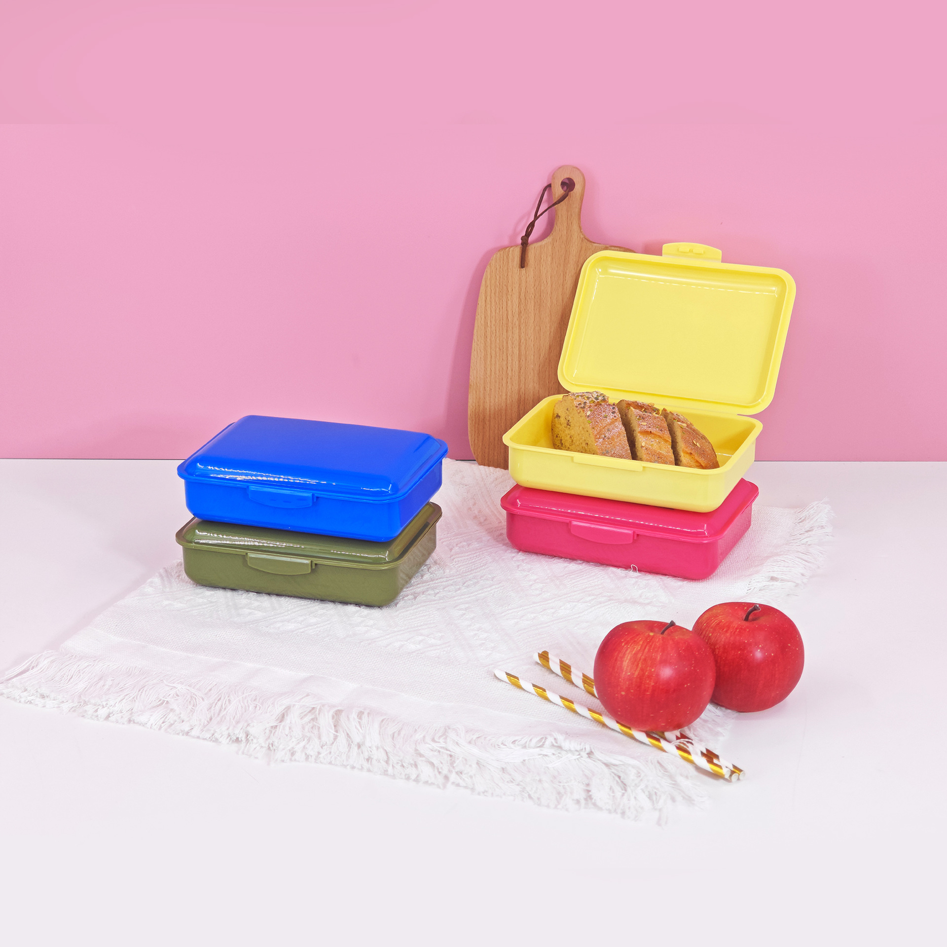 Lonchera de plástico PP de una pieza especializada para el comercio exterior, lonchera bento simple y creativa para estudiantes, lonchera portátil para regalo promocional.