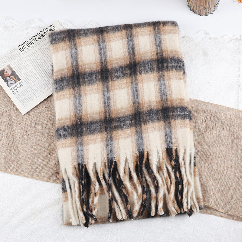 Bellissimo schema di colori ~ Sciarpa artistica in finto cashmere verde per studentesse, sciarpa calda in mohair spesso, scialle lungo_voghion.com