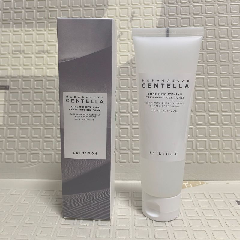 跨境 SKIN1004积雪草茶树洁面乳男女通用控油祛痘保湿洗面奶125ml|undefined