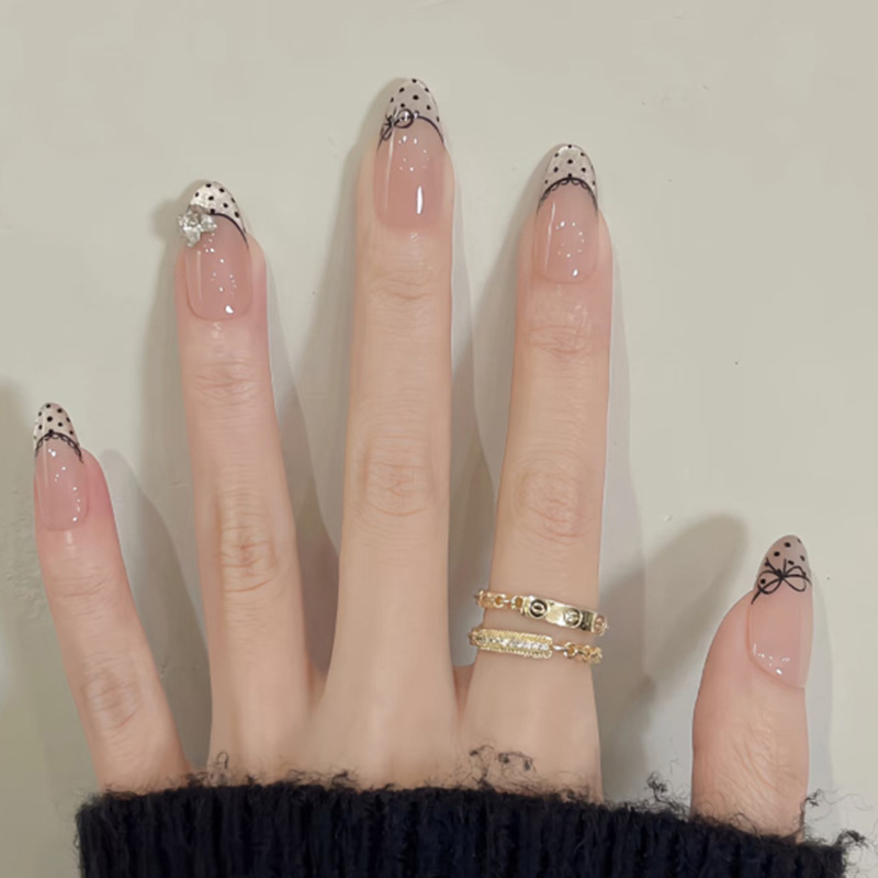 French Cat Eye Wearable Manicure Black Polka Dot Fake Nails Medium and Short Almond Nails Wholesale