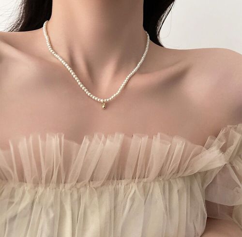 Choker with the same style as Zhong Chuxi, pearl necklace with small pearls, retro and light luxury neck chain for girls 