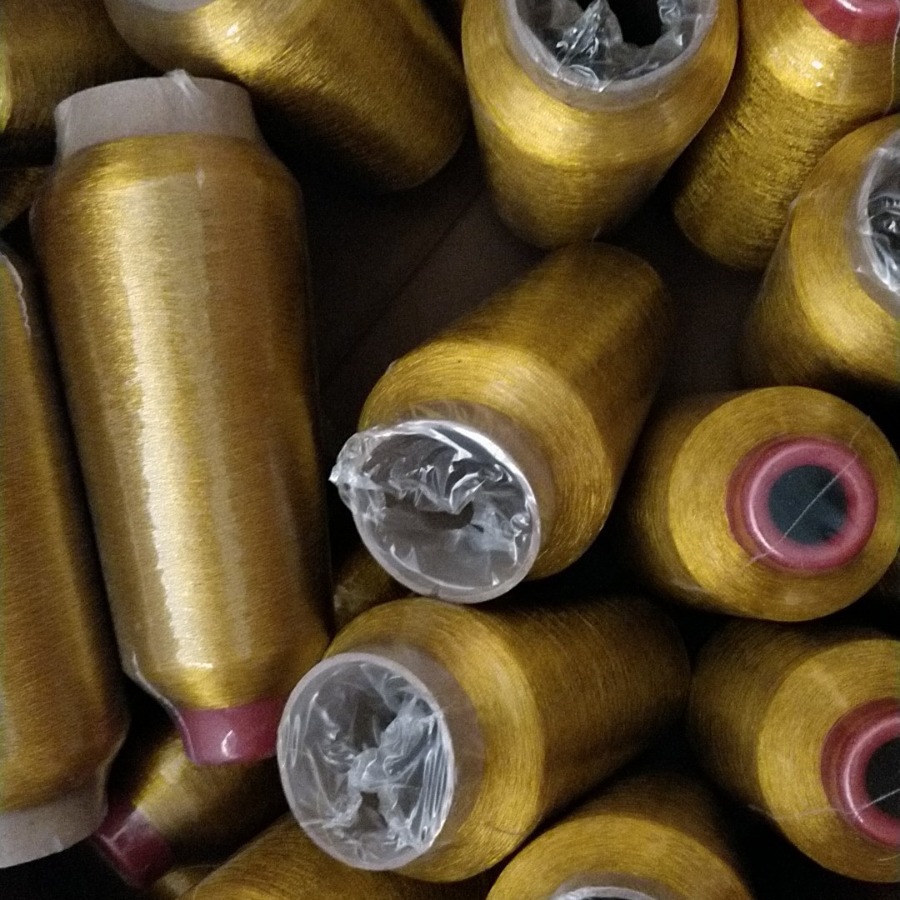 涤纶长丝2股捻高亮雪青色金属丝捻金亮丝片织领子银丝剪成一段段