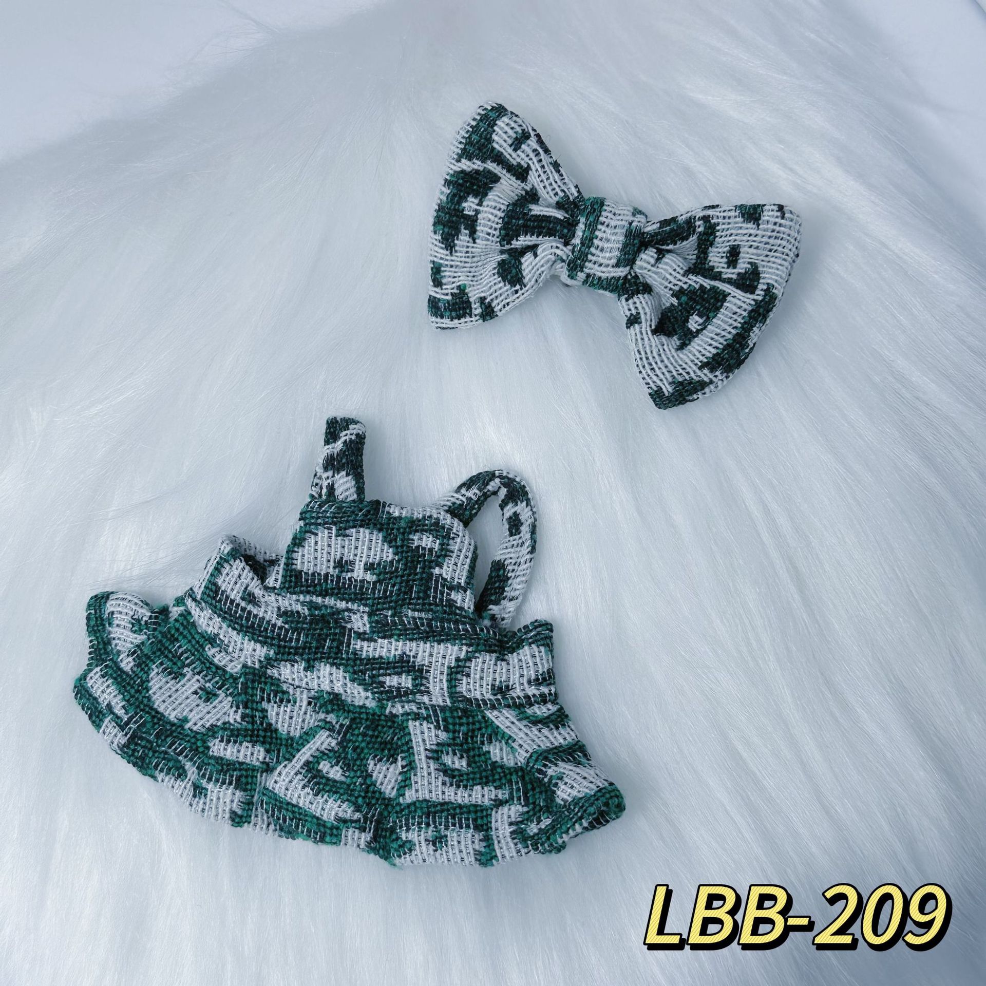 Ropa de limpieza Natasha Labubu ropa colgantes de ropa de muñeca de ropa de muñeca de alegría set de tendencia grande