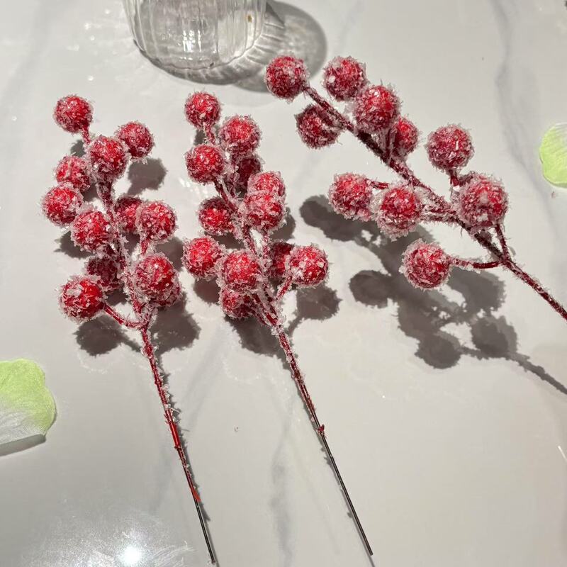 Popular 12-Branch Christmas Red Fruit with Snowflakes, Berry Christmas Decoration Ornaments, Fortune Bucket Flower Arrangement, Prosperity Fruit Wholesale Popular 12-Branch Christmas Red Fruit with Snowflakes, Berry Christmas Decoration Ornaments, Fortune Bucket Flower Arrangement, Prosperity Fruit Wholesale