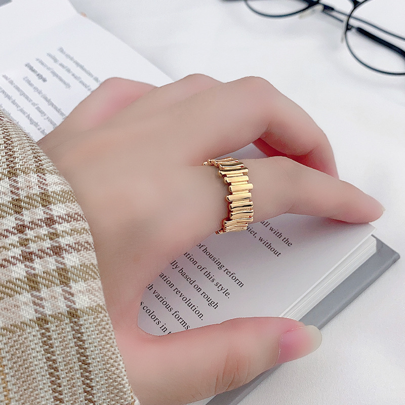 Korean Style Ins SpecialInterest Design Geometric Ring Fashion Irregular Lines Versatile Switchable Index Finger Ring Womenpicture18