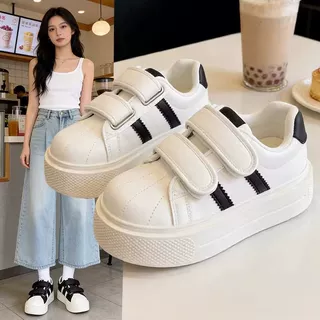 小白鞋2026新款超级好看小白鞋百搭版型小个子显高增高厚底女鞋子