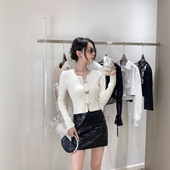 小众设计感 法式温柔高级感开叉修身蝴蝶扣百搭针织开衫上衣女秋