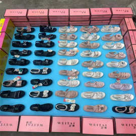 女童凉鞋尾货杂款外贸儿童公主凉鞋品牌库存童鞋实体直播一手货源