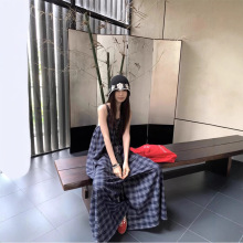 法式复古格纹方领吊带连体阔腿裤女夏2025新款宽松显瘦休闲背带裤