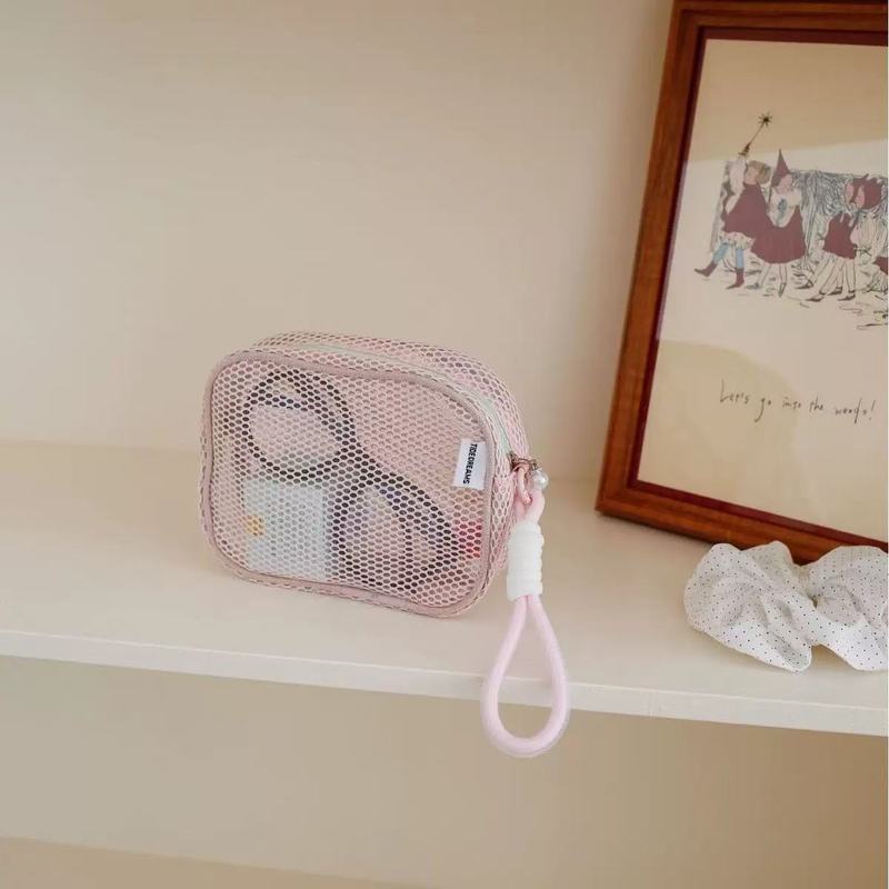 クロスボーダー豆腐メッシュ化粧品バッグ、高価値の対照的な色の中空スクエアバッグ、夏の新鮮でシンプルなポータブル収納バッグ|undefined