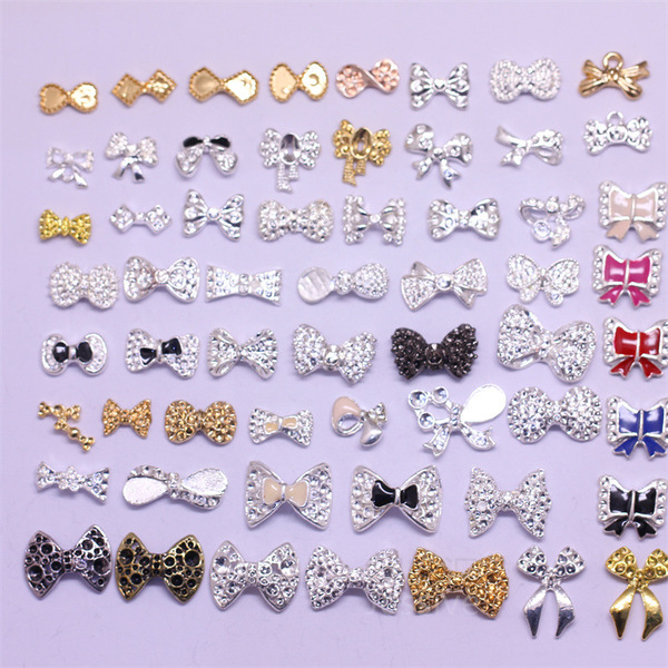 mixed metal accessory for manicure