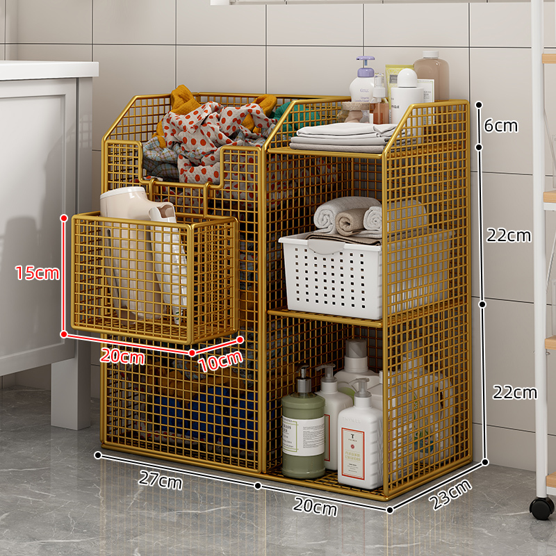 トイレの物置棚浴室の洗濯かごのカートトイレの床に落ちた洗濯機のそばの洗濯液の収納棚|undefined
