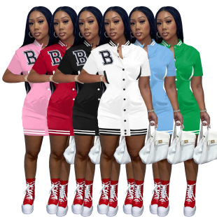�F؛�W��2026�羳�¿�Ů�b�Ķ����ݼy�_��B�������L���B��ȹ