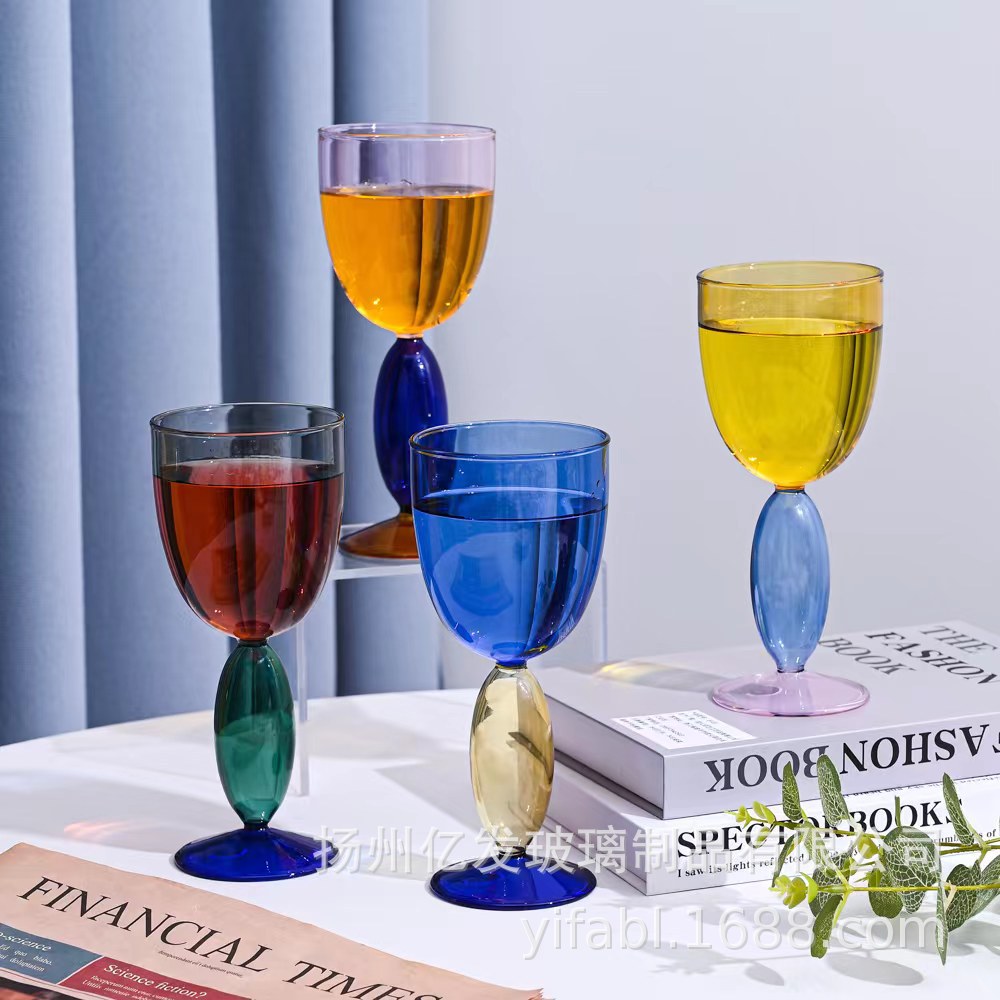 인터넷 축하 컬러 레드 와인 유리 세트 홈 창조적 인 스테인드 글라스 고블릿 보르도 유리 와인 유리 공급
