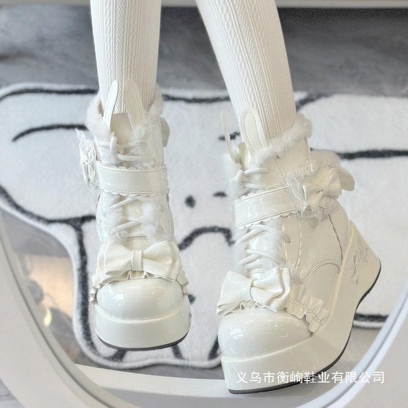 兔子尾巴  短靴洛丽塔雪地靴加绒厚底甜美保暖可爱冬季棉鞋女