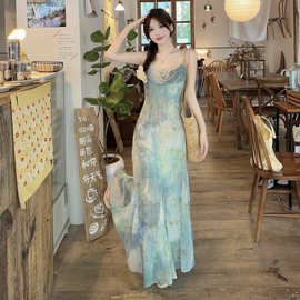 法式温柔气质吊带连衣裙女2025夏季晕染收腰荡领渐变色鱼尾长裙子