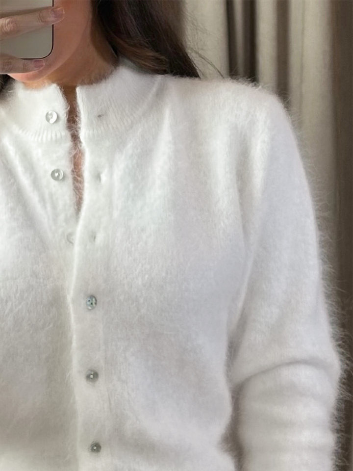 Áo khoác cardigan len nữ dáng ôm cổ tròn tay dài một hàng cúc chất liệu lông mềm mại — Màu hồng, Màu trắng, Màu xám nhạt, Xanh đậm chi tiết 4