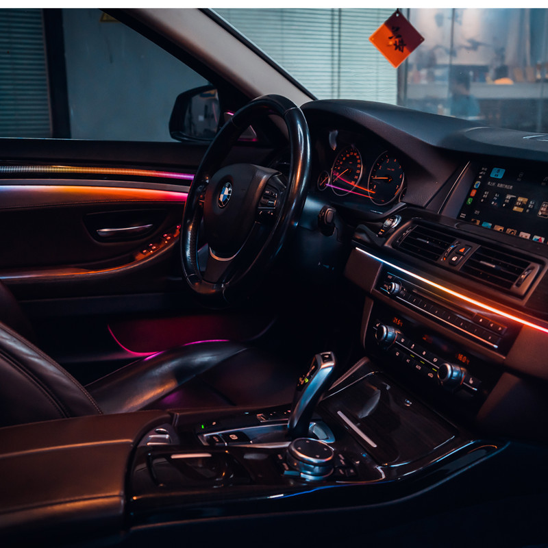 Aplicable a la modificación de la luz de atmósfera BMW Serie 5 Diseño Dinámico Wood