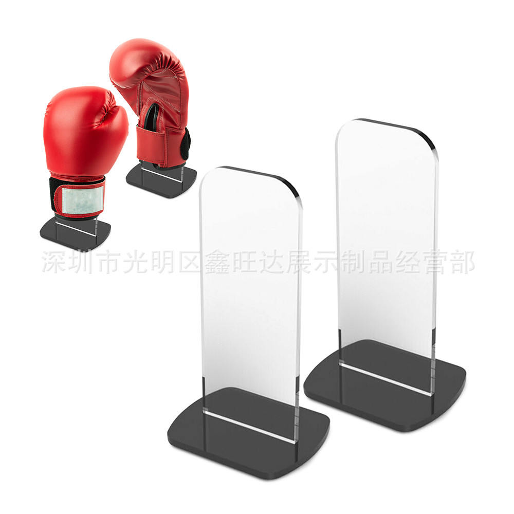 Gloves, boxing tubing, stand