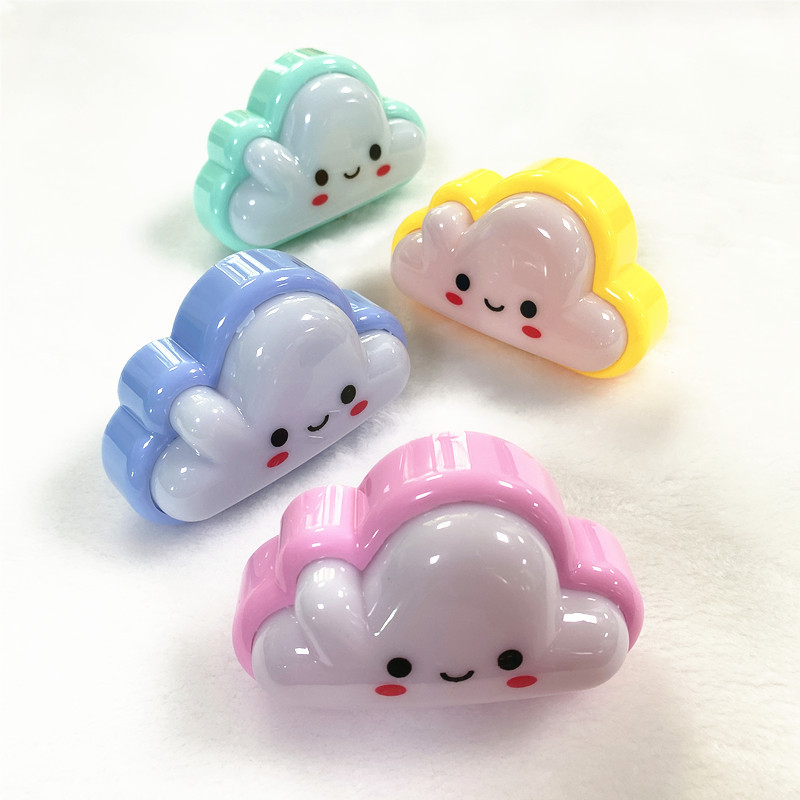 Productos transfronterizos creativos novedad interruptor de nube LED luz nocturna iluminación de dormitorio pasillo luz nocturna