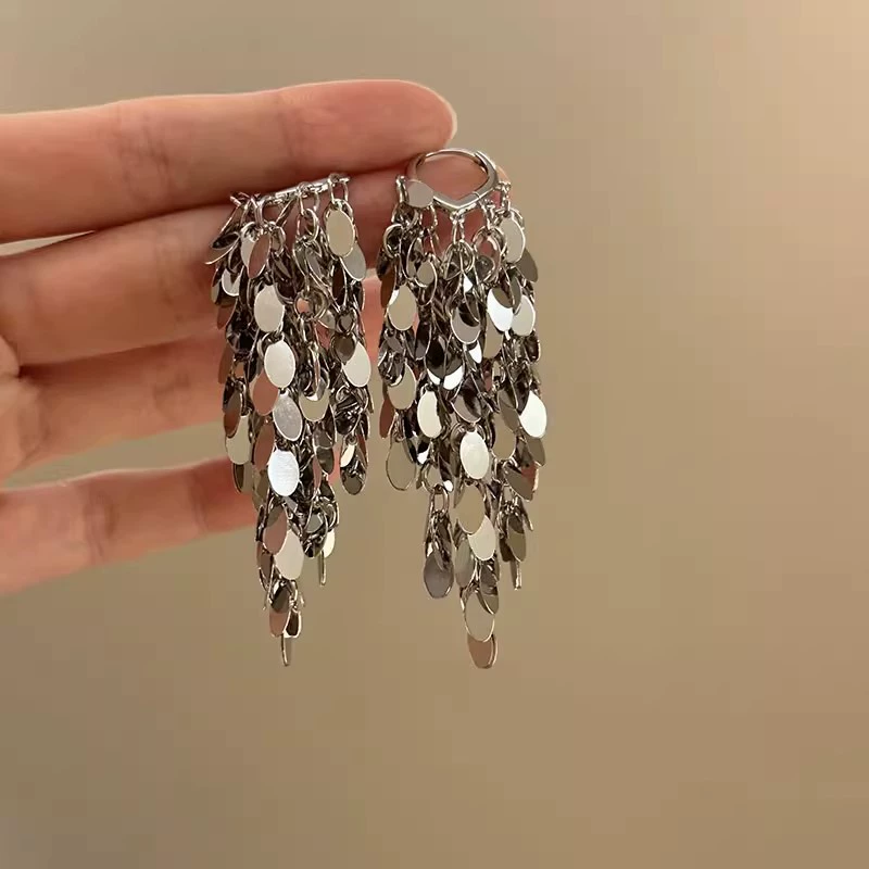Серьги Retro golden, свадебный лёгкий люкс, высокое качество