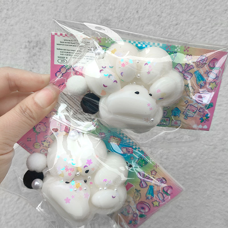 흰 고양이 발톱 [액세서리 랜덤]