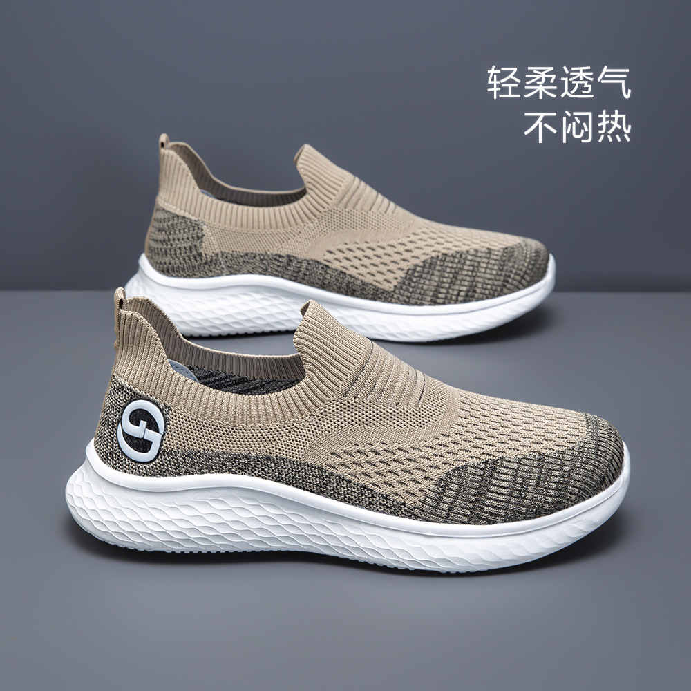 2026 verano nuevo tipo de tela de malla transpirable sin lazos ocio de caminar suave antideslizante zapatos deportivos ligeros zapatos de hombre