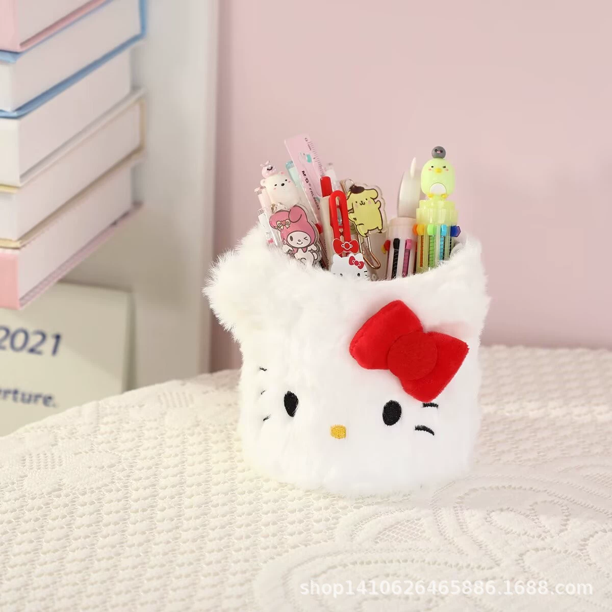 Cartoon pens holder for elementary school students, table stationery, storage system, brush