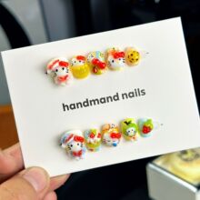 �Ǻ��JKitty�̿������ֹ������׿�ͨ�ɐ۶�Ͱ����L�����������L