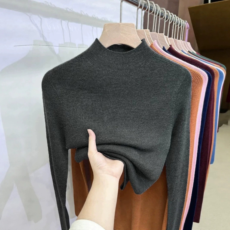2026 fine-spun merino wool long-sleeve seamless fashion knit sweater, perfect as a base layer or inner garment