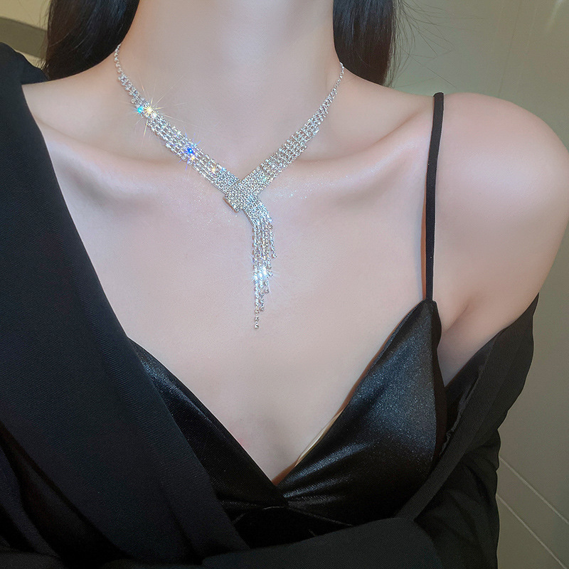 1 Set Fashion Solid Color Copper Tassel Inlay Rhinestones Womenu0027S Jewelry Set