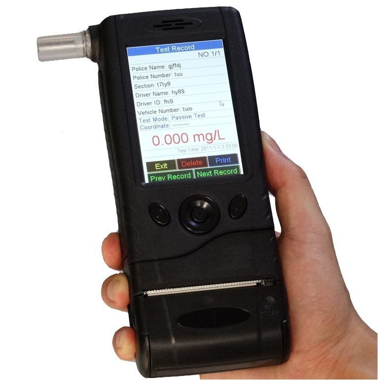 FIT333 -CTP (3.5寸宽视角 电容触摸屏) 酒精测试仪 冠一科群