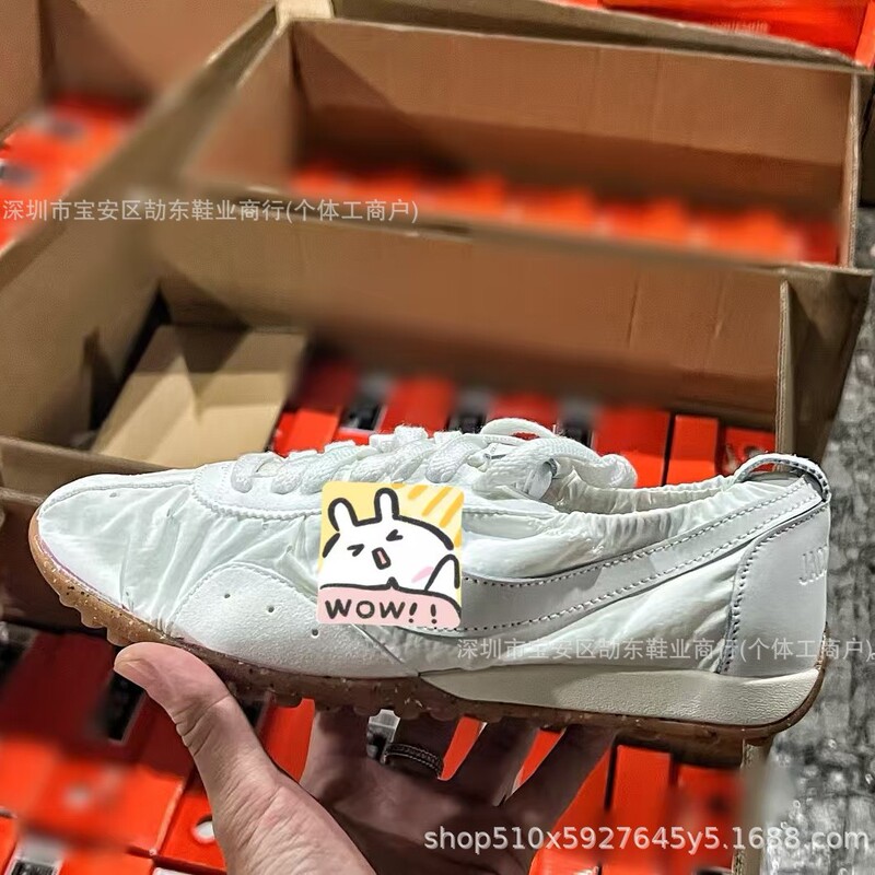 High-Quality Jacquemus Moon Shoes, Retro Fashion, Lightweight Thin-Soled Moral Training Shoes, Couple Casual Trendy Sports Shoes